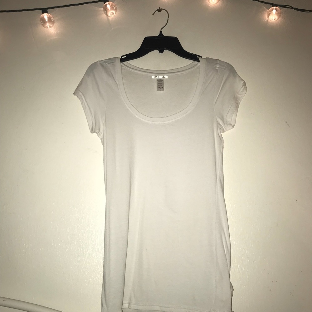 White T-shirt
